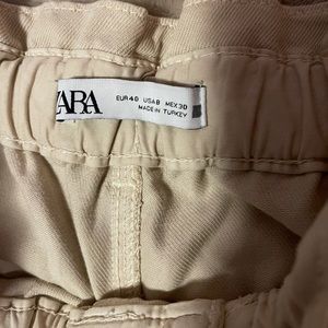 Khaki jean like pants